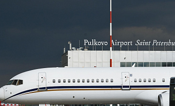 Петербургский Пулково экстренно принял четыре самолета, летевших в Москву