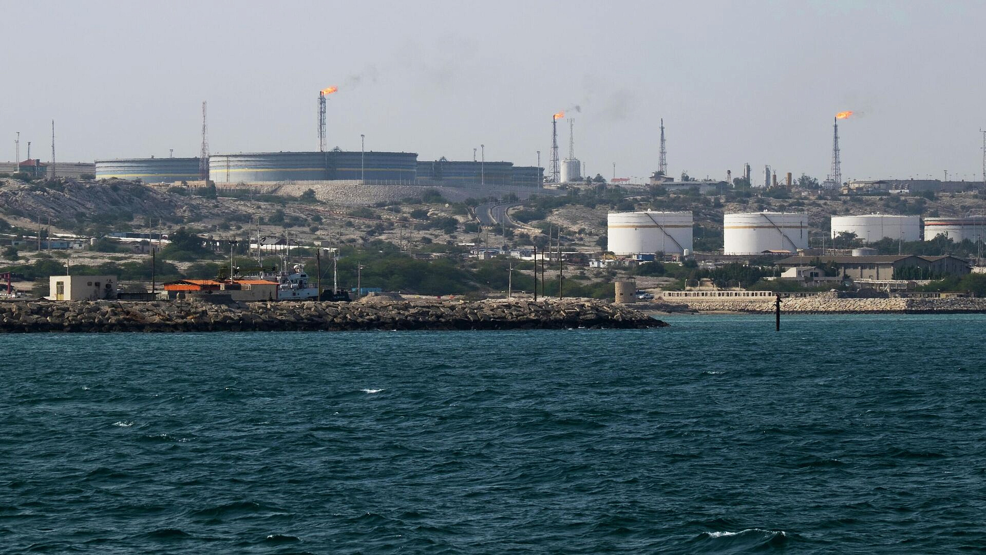 США могут привлечь морпехов, чтобы захватить остров Харк, считает эксперт