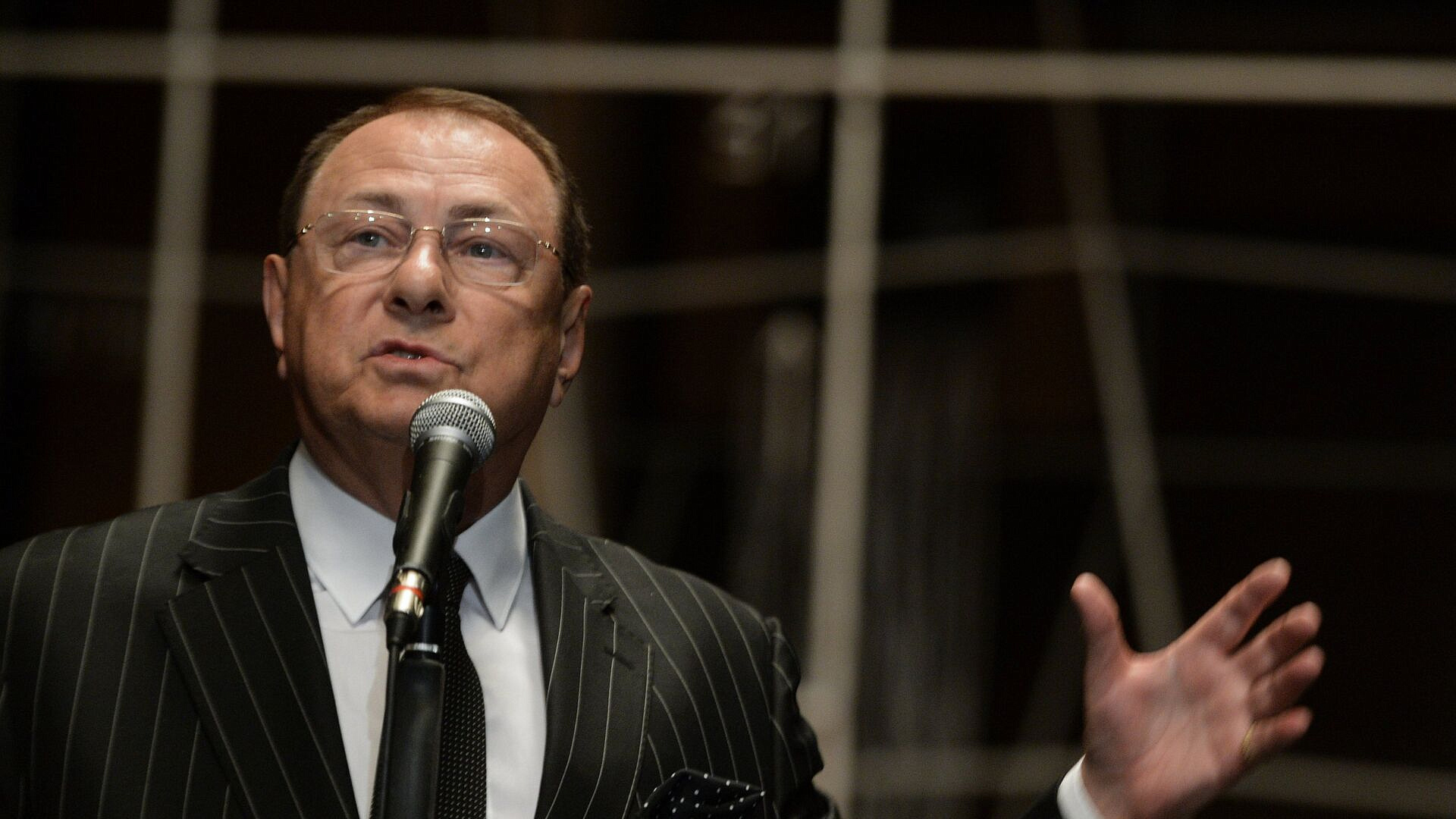 Директор "Ленкома" Варшавер прокомментировал сообщение о госпитализации