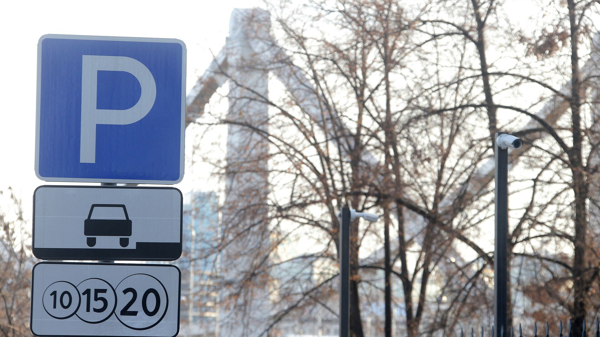 � ������ �������� ������������ ����� �� ��������