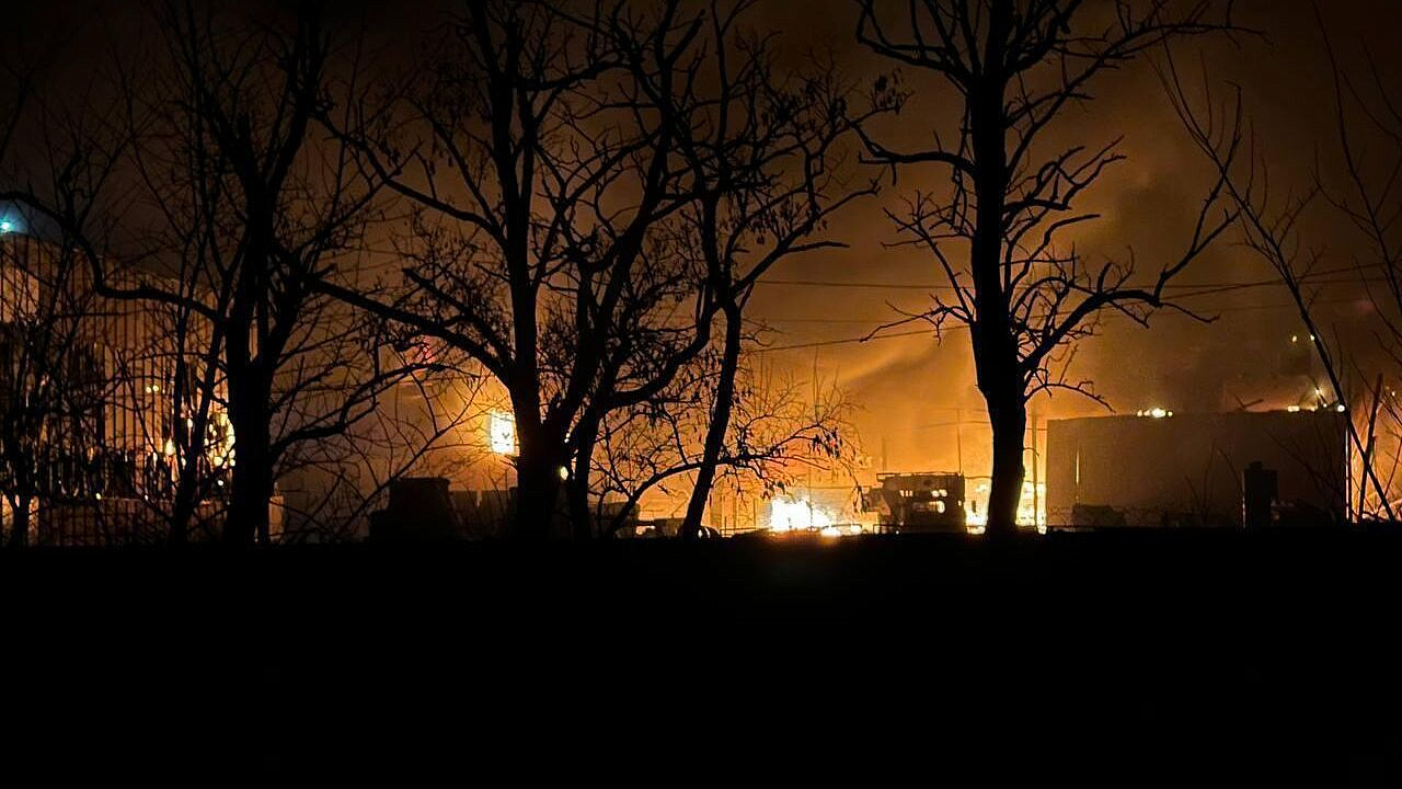 В Кривом Роге на фоне воздушной тревоги прогремели взрывы