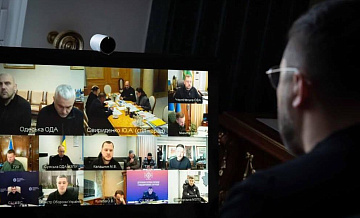 Зеленского подняли на смех на Украине из-за постановочных фотографий