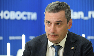 Хинштейн продолжает работать в онлайн-режиме после ДТП