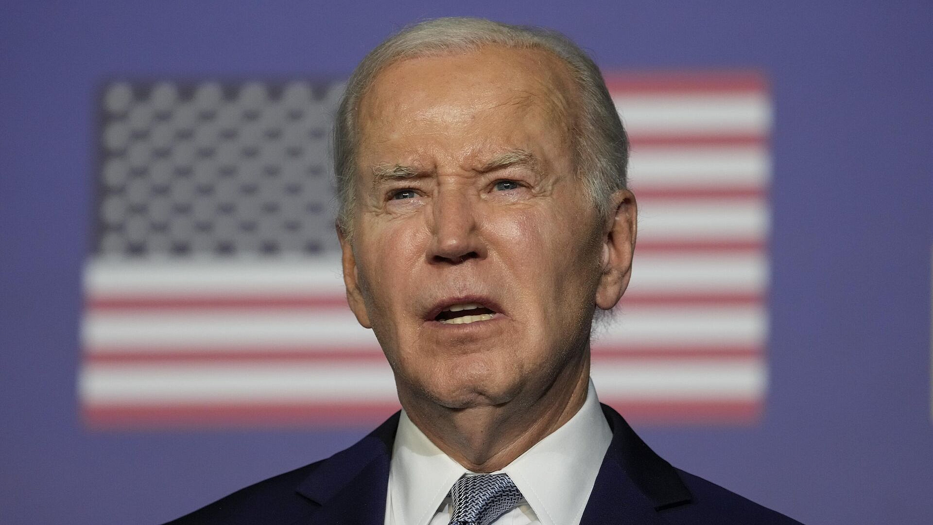 Байден объяснил, чем опасно решение суда по иммунитету президента