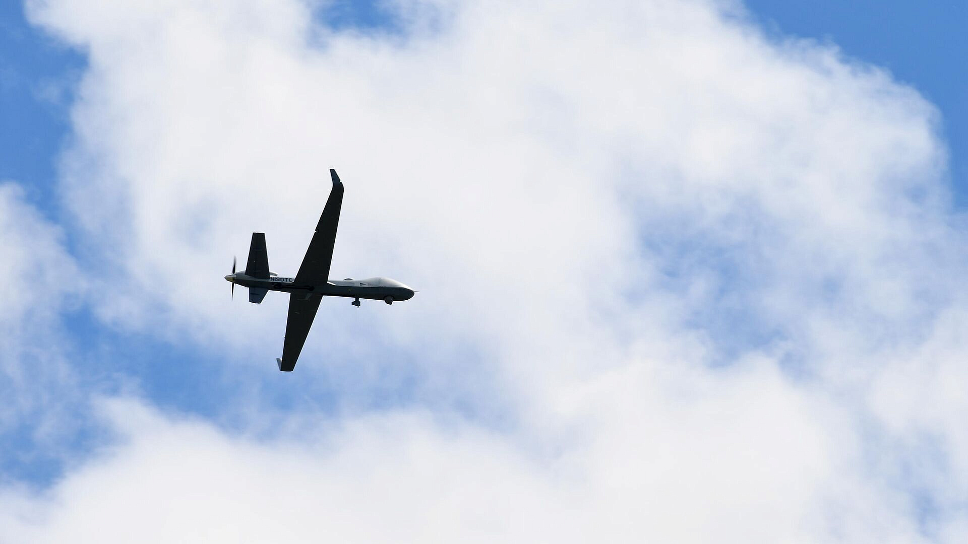 ВСУ применили американский БПЛА при атаке на автобусный парк в Донецке