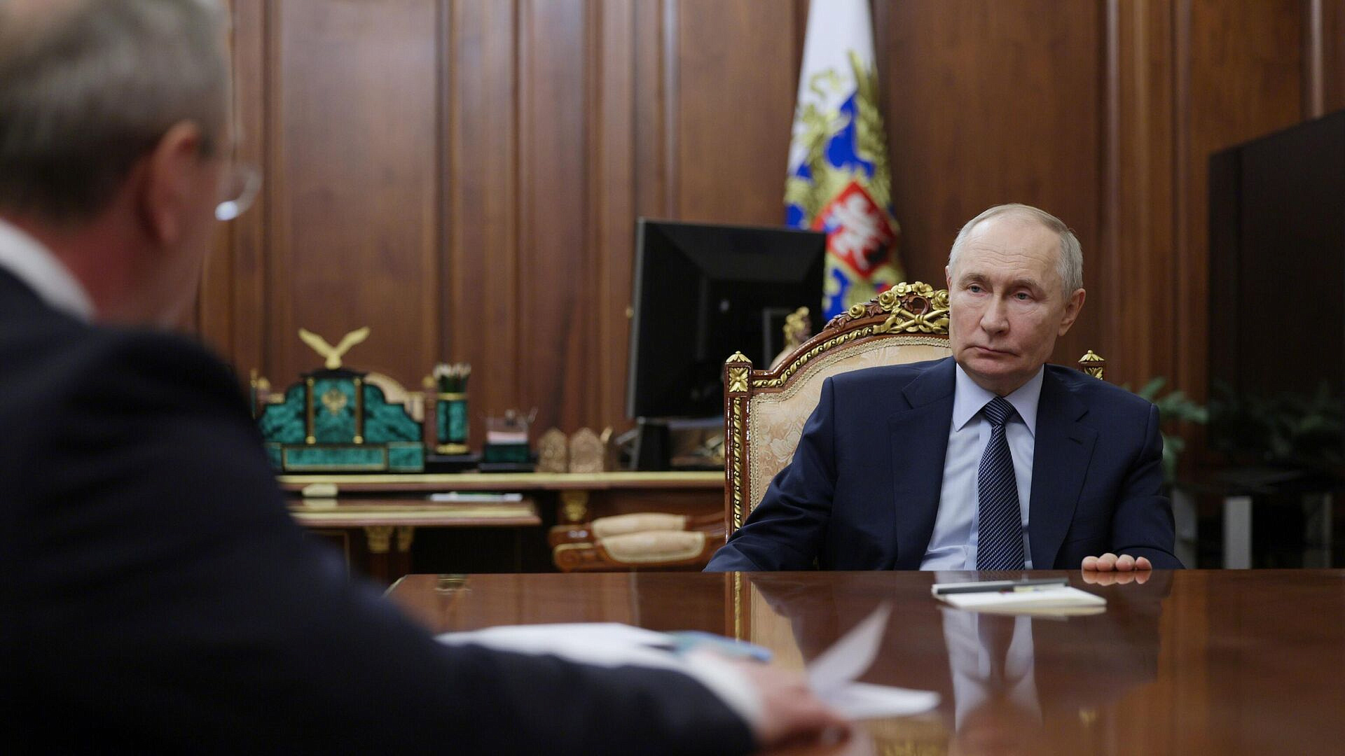 ����� ������ �� ������ ������������ � ��������� �������