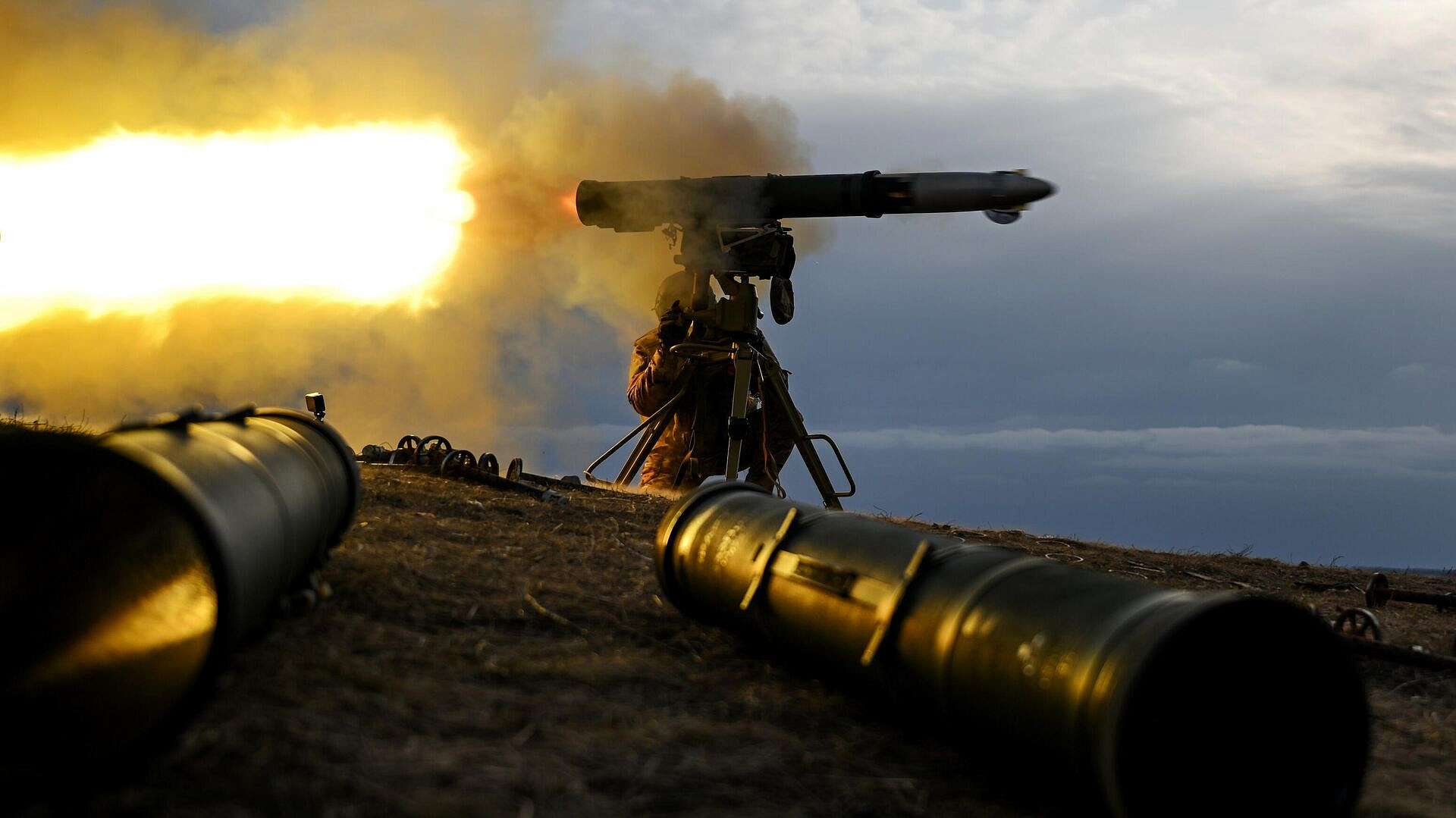 Их окружат. В США забили тревогу из-за маневра России в ДНР