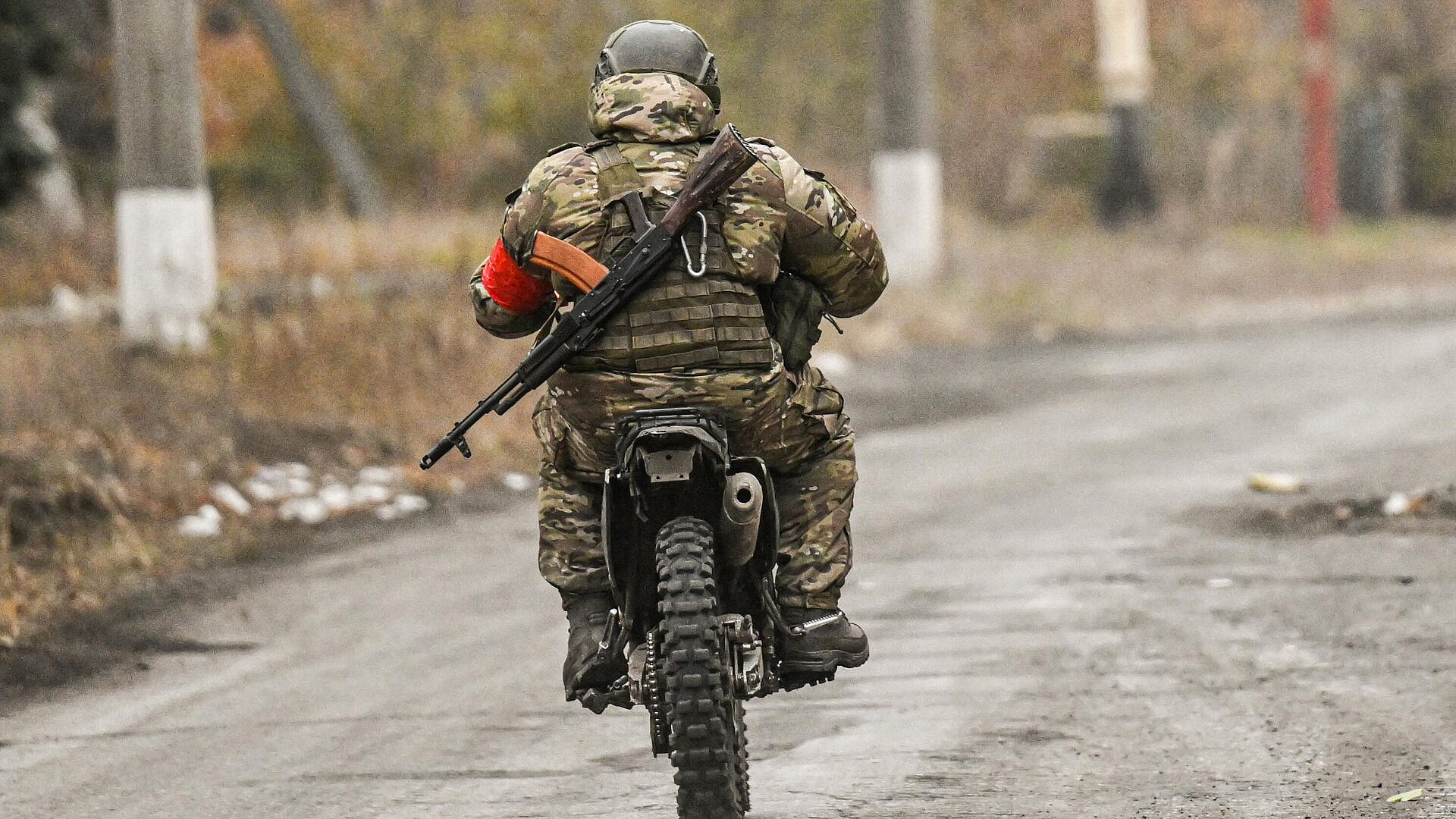 Бойцы группировки "Запад" уничтожили 18 пунктов управления БПЛА и БМП CV-90