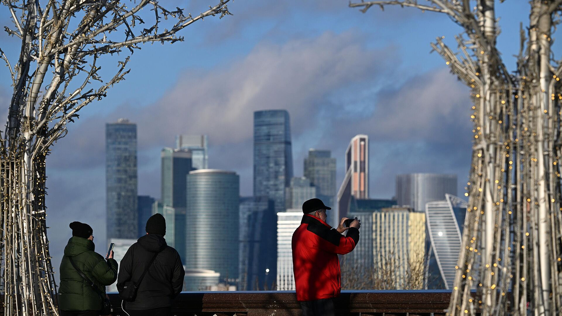 � ������ ����� ������������� ������ ��� 27 ������