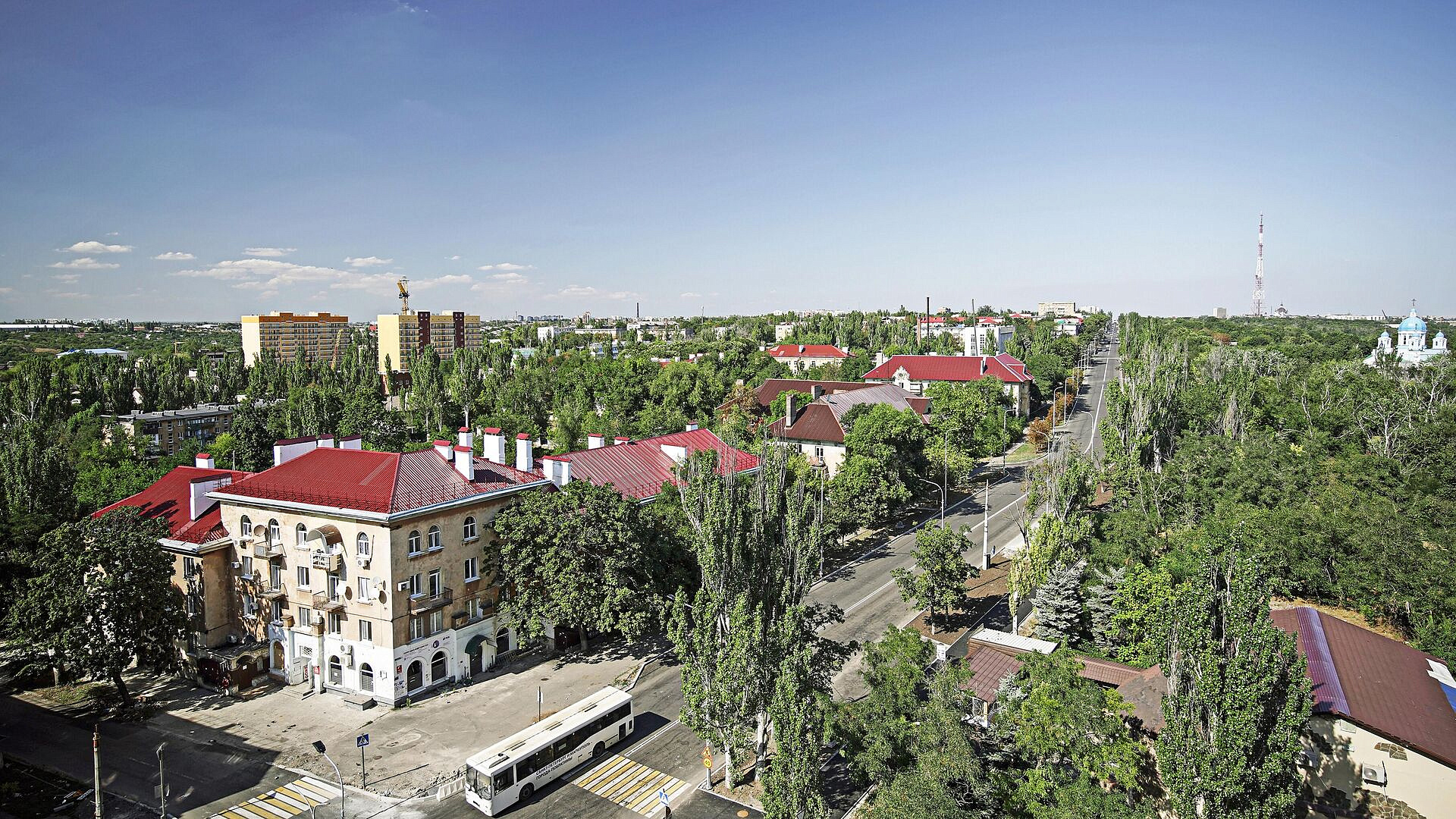 Морпехи провели в Мариуполе акцию ко Дню памяти и скорби