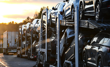 Алиханов рассказал, что поможет снизить падение российского авторынка