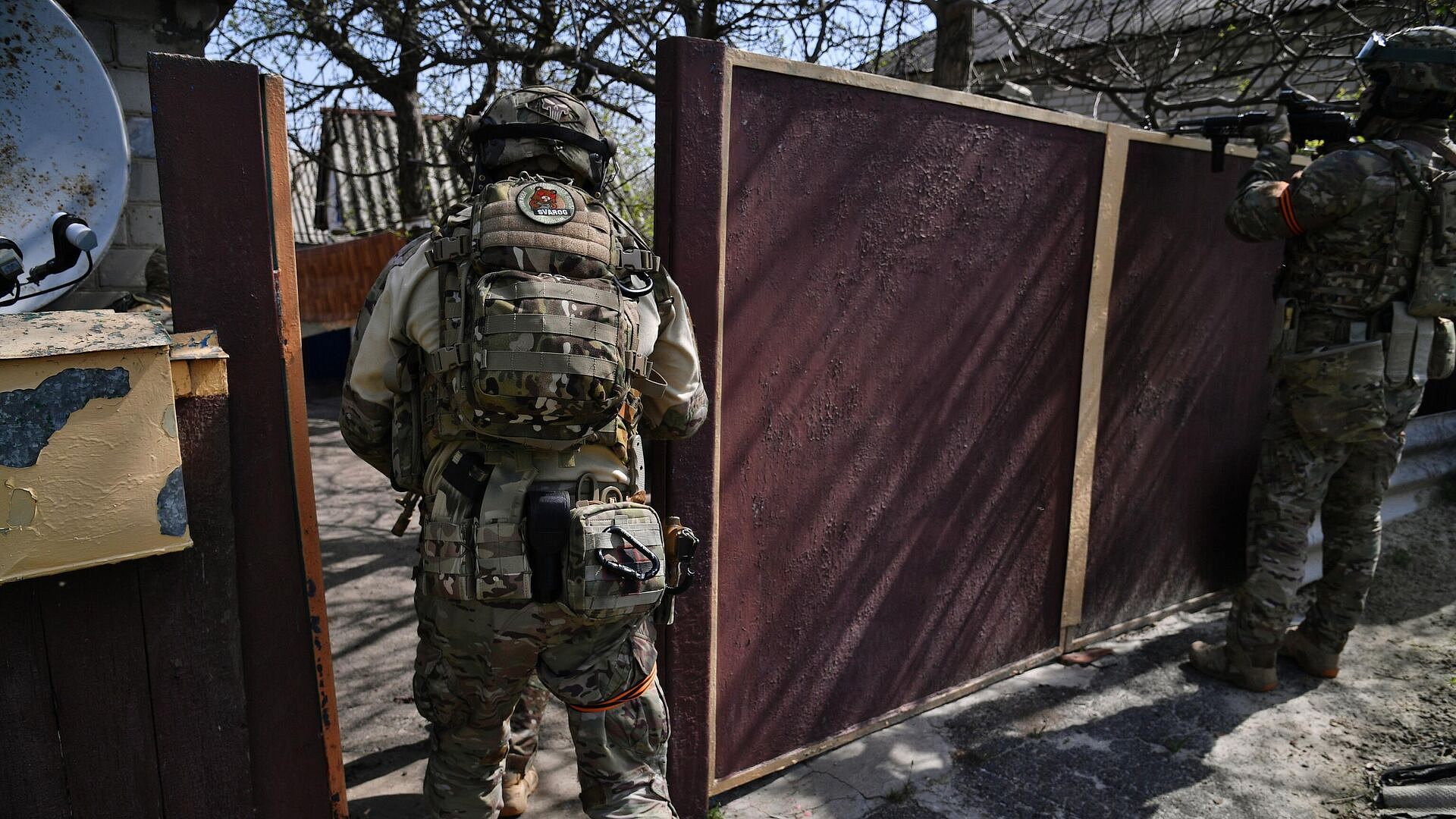 �������� ���������� ������ "������" ��������� � ���� � ��������