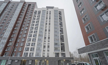 На городские торги выставили более 80 машино-мест в районе Ивановское
