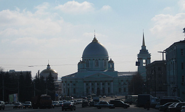 Имена добровольцев "Барса-Курска" увековечили на аллее героев