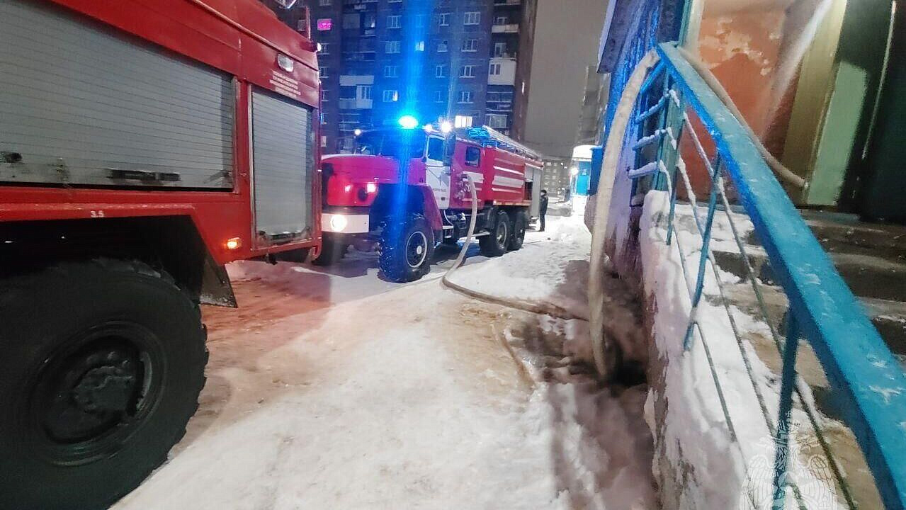 В Норильске при пожаре в многоэтажке погиб человек