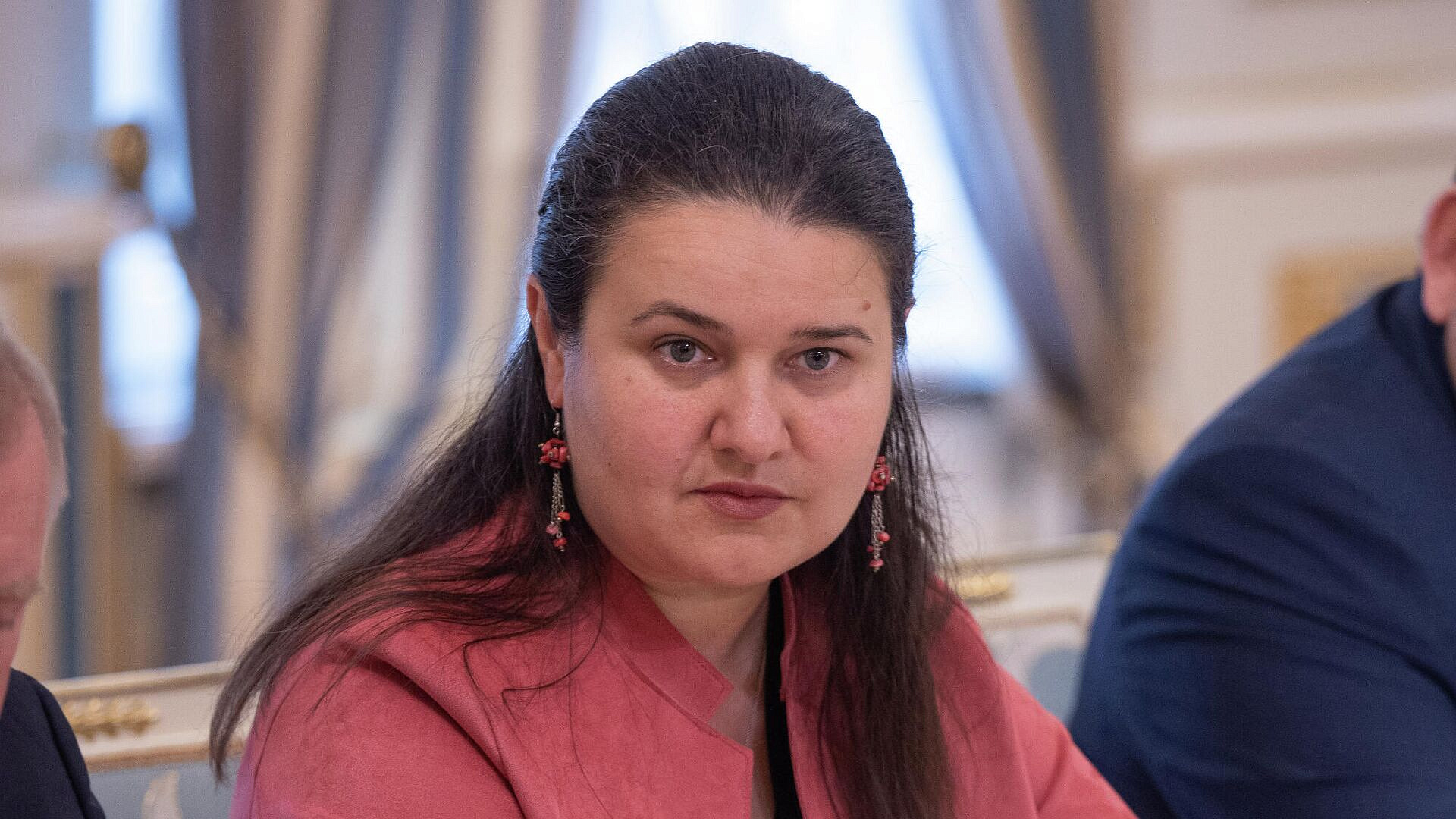 ��������� ������� ����� ������� � ��� � ��������� �� �������, ����� ���