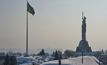 Украина стала крупнейшим центром черного рынка оружия, заявила Жданова
