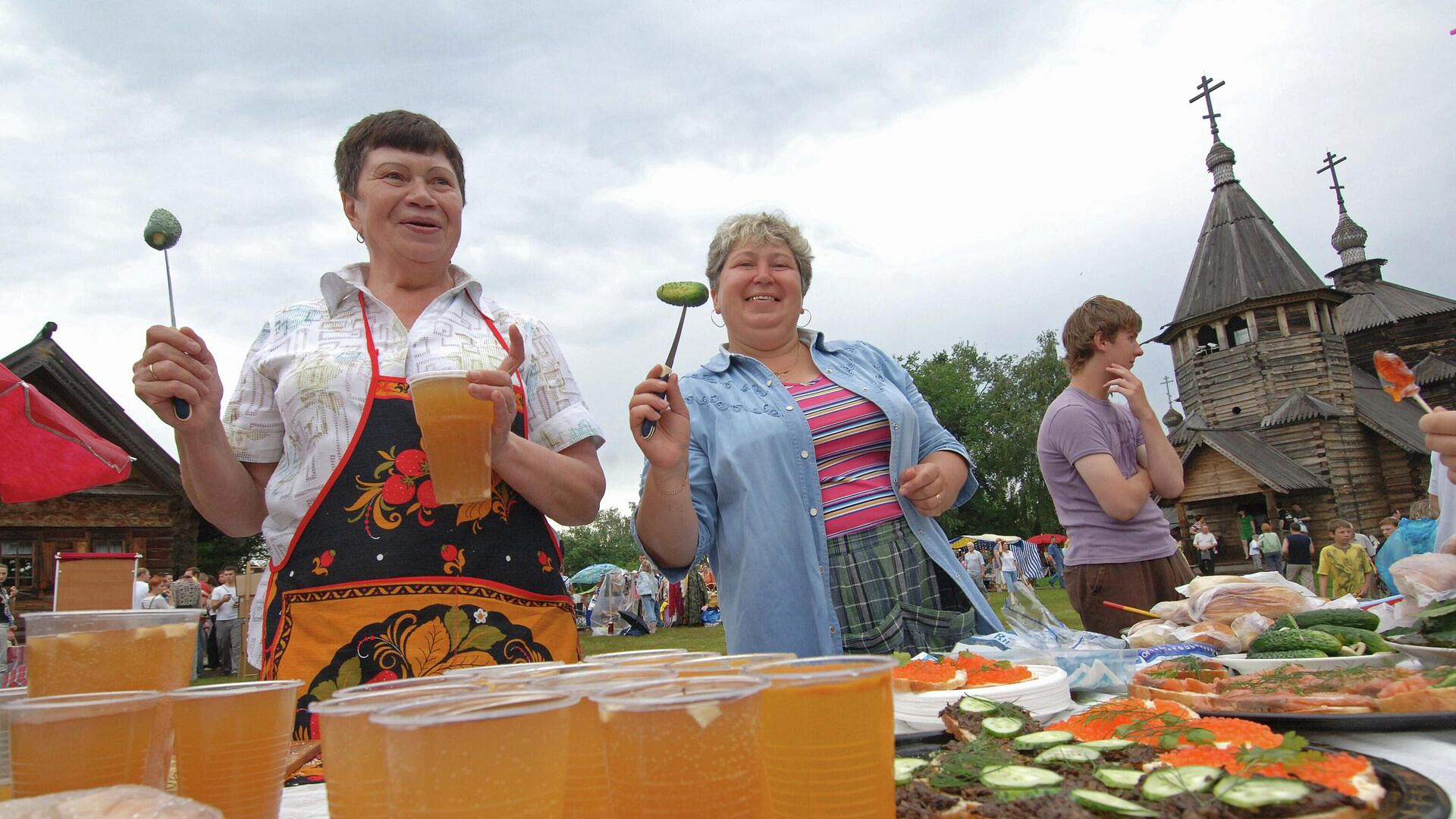 Названо количество праздников, утвержденных в России