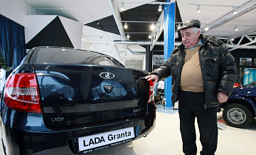 Мантуров рассчитывает на рост производства и продаж машин в 2026 году