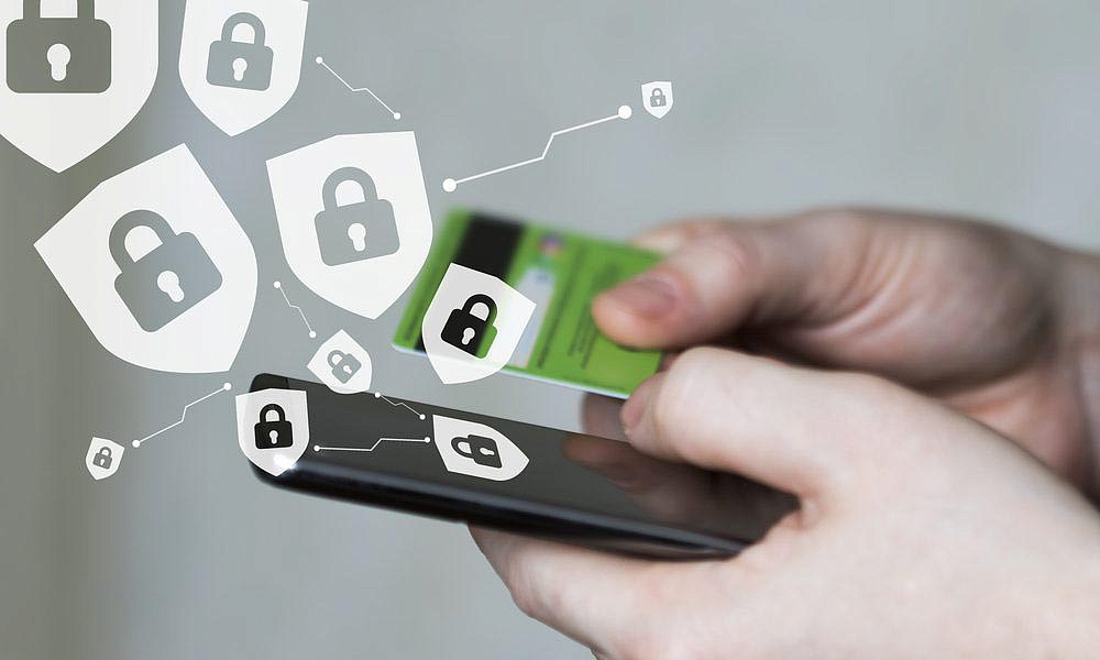 Названы поводы для блокировки банковских карт