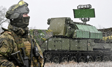 Силы ПВО сбили 7 снарядов HIMARS и 326 беспилотников ВСУ за сутки 