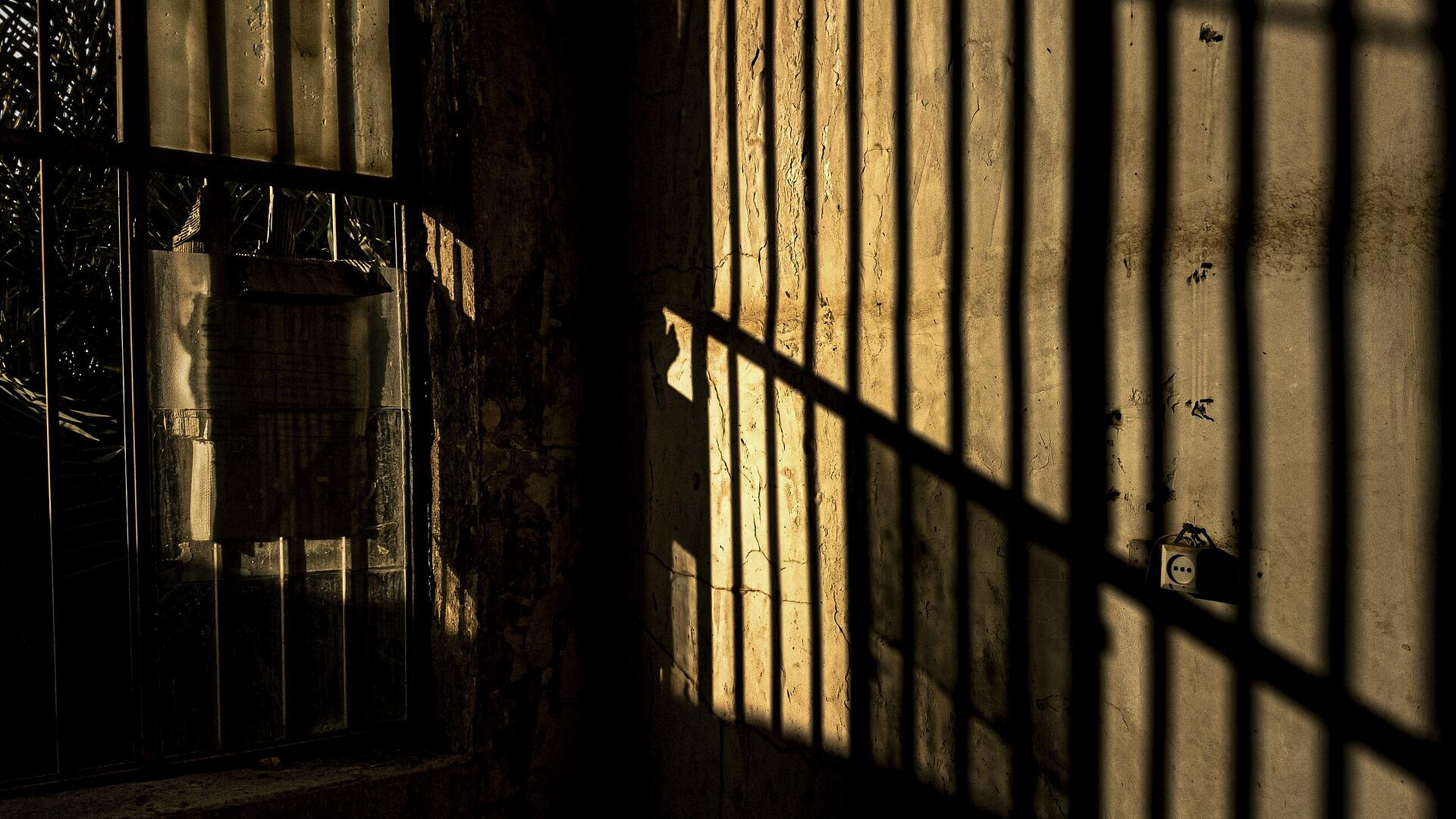 В Киргизии обвиняемого в убийствах и изнасилованиях нашли мертвым в СИЗО