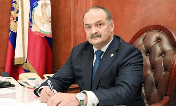 Меликов призвал поддержать Салавова в решении проблем Махачкалы