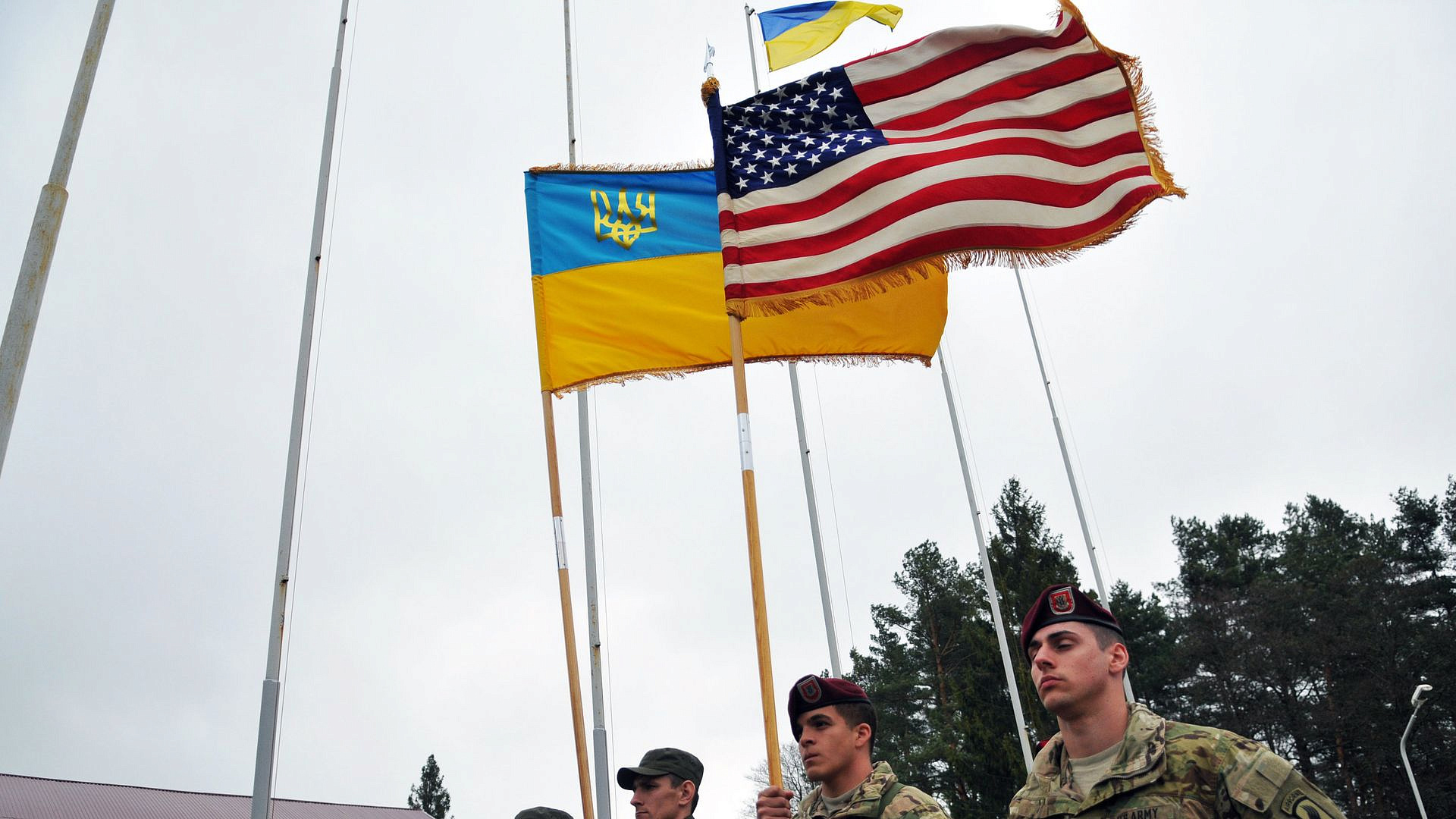 В США рассказали, что Трампу придется сделать с Украиной