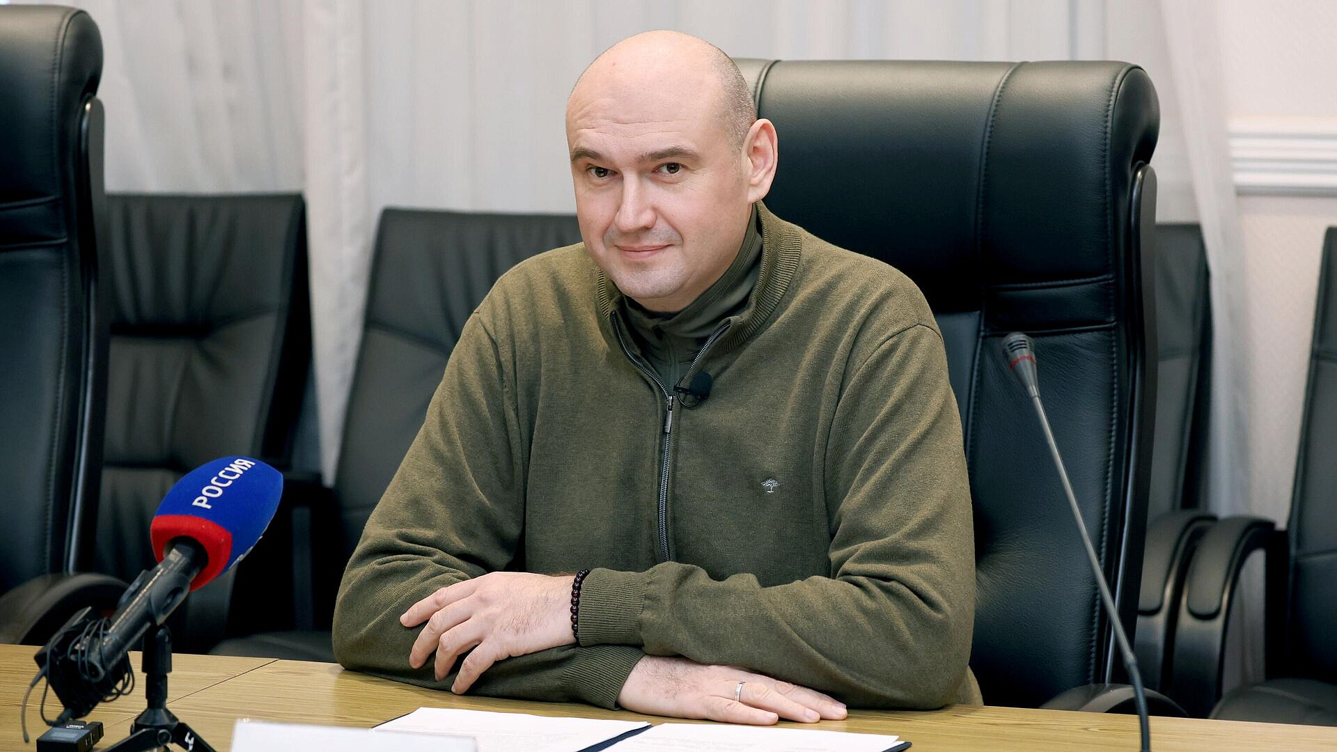 Солнцев навестил ветерана Великой Отечественной войны Шевченко из Оренбурга