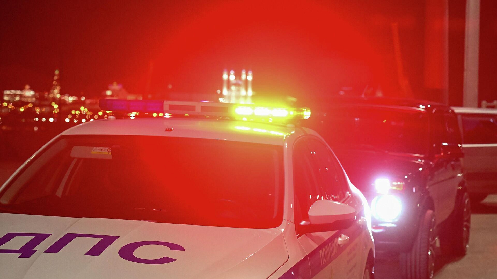 На КАД под Петербургом столкнулись десять автомобилей