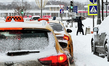 Цены на такси в Москве выросли втрое на фоне снегопада и пробок