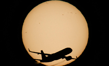 В Колумбии пропала связь с самолетом, летевшим в Оканью