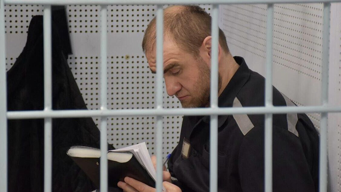 Осужденный экс-сенатор Арашуков просит перевести его в колонию Мордовии