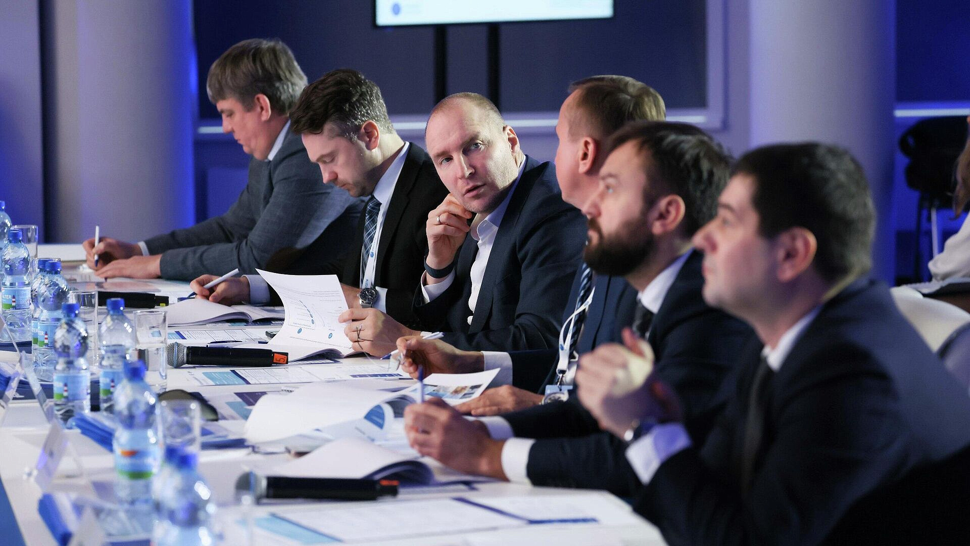 ����� 700 ���� ������������ ������������� � �������� ���������� "��������"