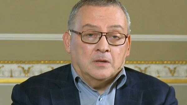 Умер петербургский журналист и писатель Аркадий Соснов