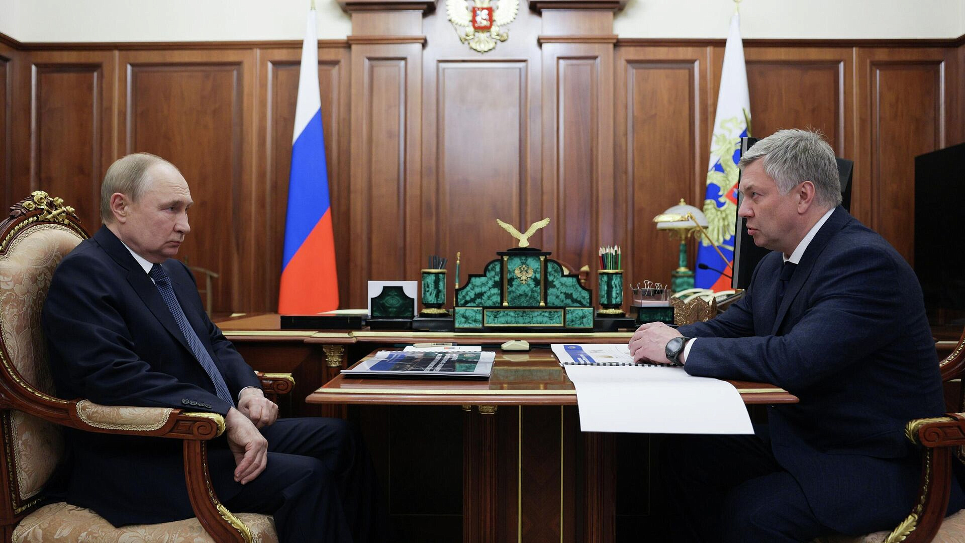 Путин оценил объем инвестиций в основной капитал в Ульяновской области