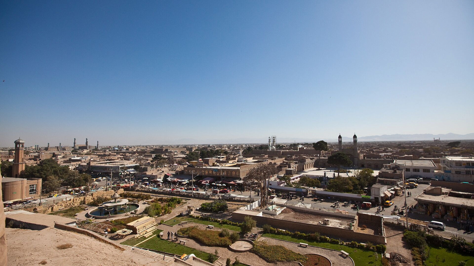 Масштабный пожар в Герате причинил ущерб на сумму более $10 миллионов