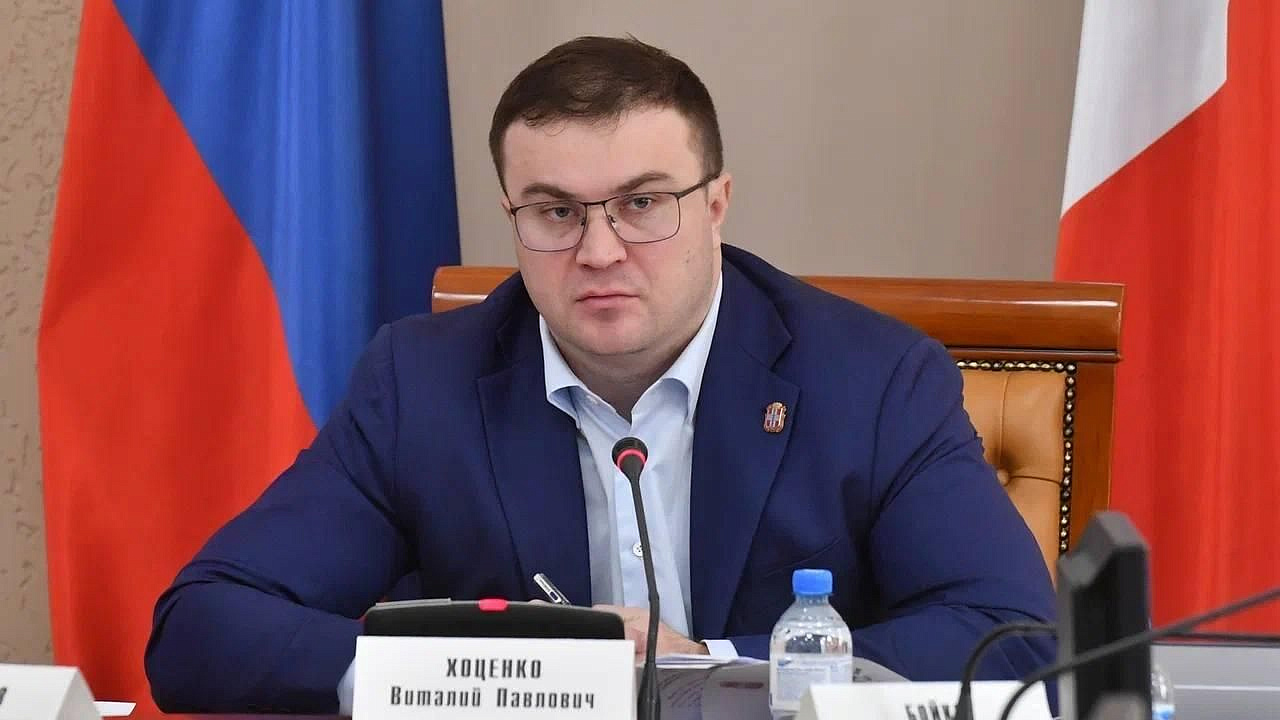 Хоценко поручил выделить 22,7 млн руб на теплоснабжение в Омской области
