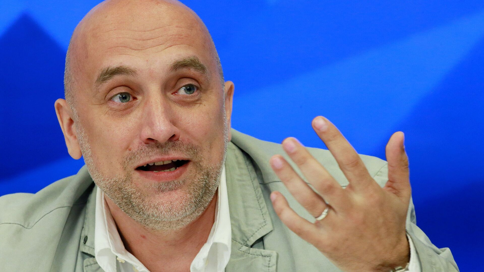 Прилепин рассказал, как будет реализована альтернатива Нобелевской премии