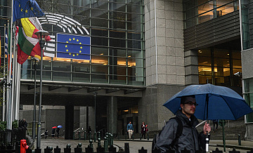 СМИ: ЕС планирует постепенно отказаться от китайского оборудования