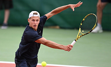 Симакин стал победителем турнира серии "Челленджер" ATP