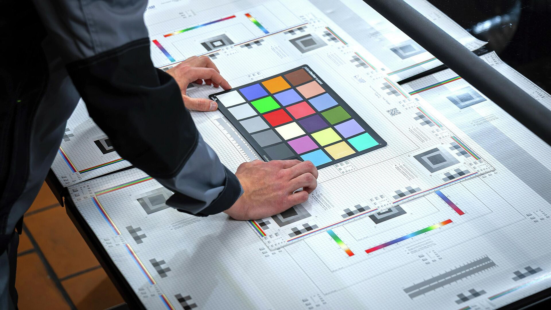 Гарбузов: в Москве создали планетарный сканер с ИИ для оцифровки документов