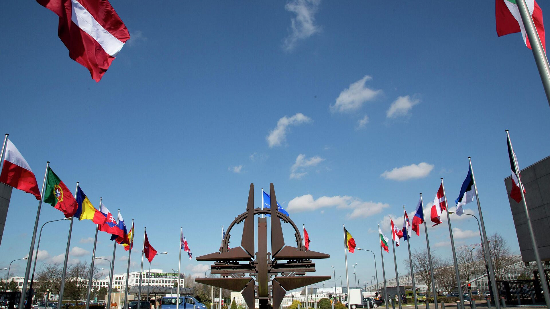 Конфликт в Иране показал неготовность НАТО к конфликту с Россией, пишут СМИ