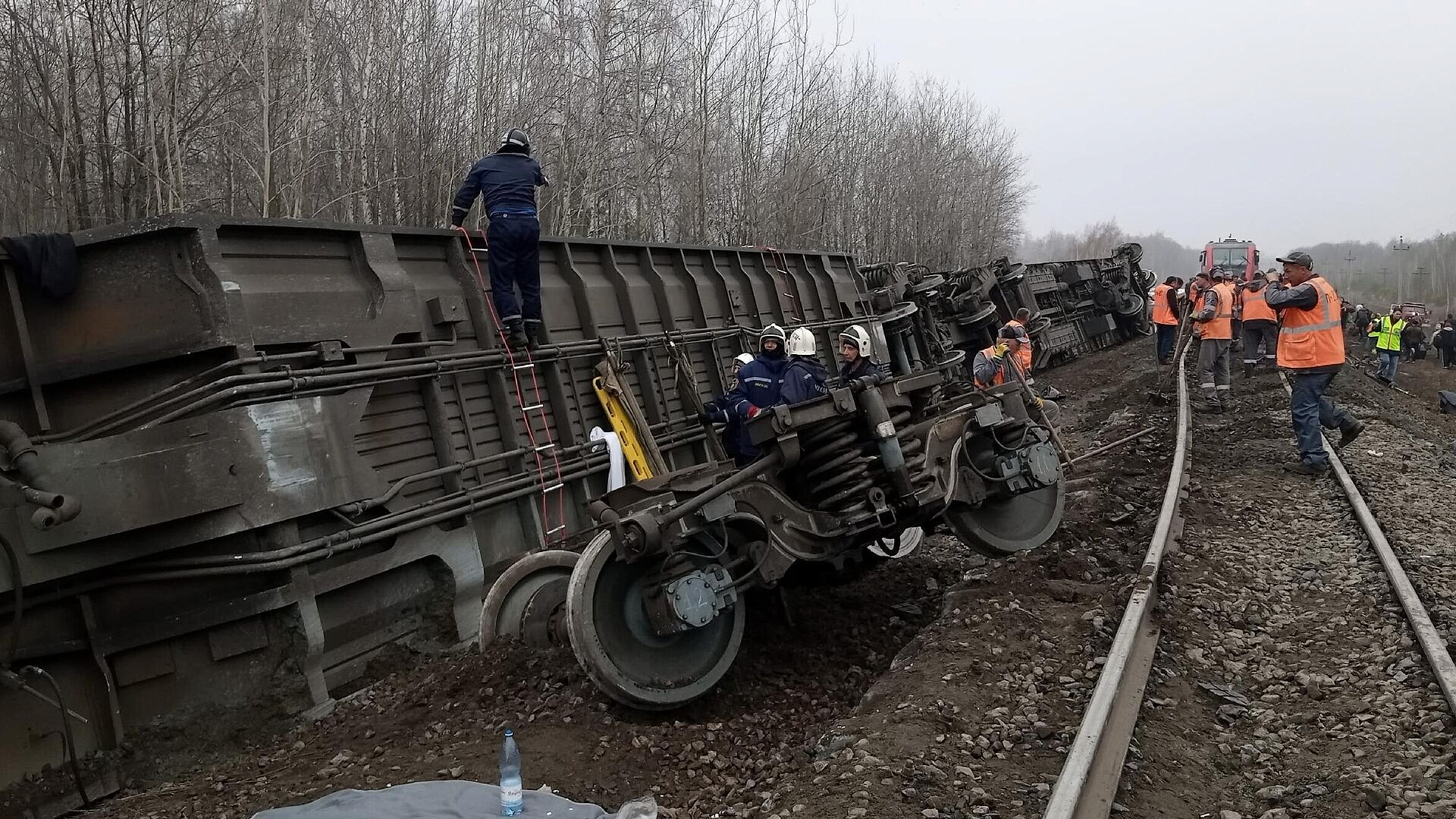 Тренер рассказал о спасении детей при ЧП с поездом под Ульяновском