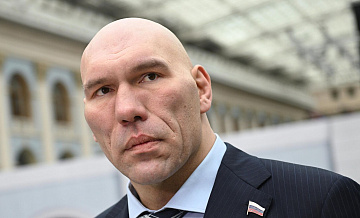 Валуев подал документы для участия в праймериз ЕР от Петербурга