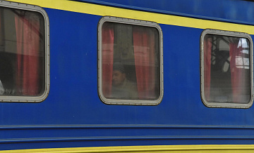 На Украине больше полусотни поездов следуют с отставанием от графика