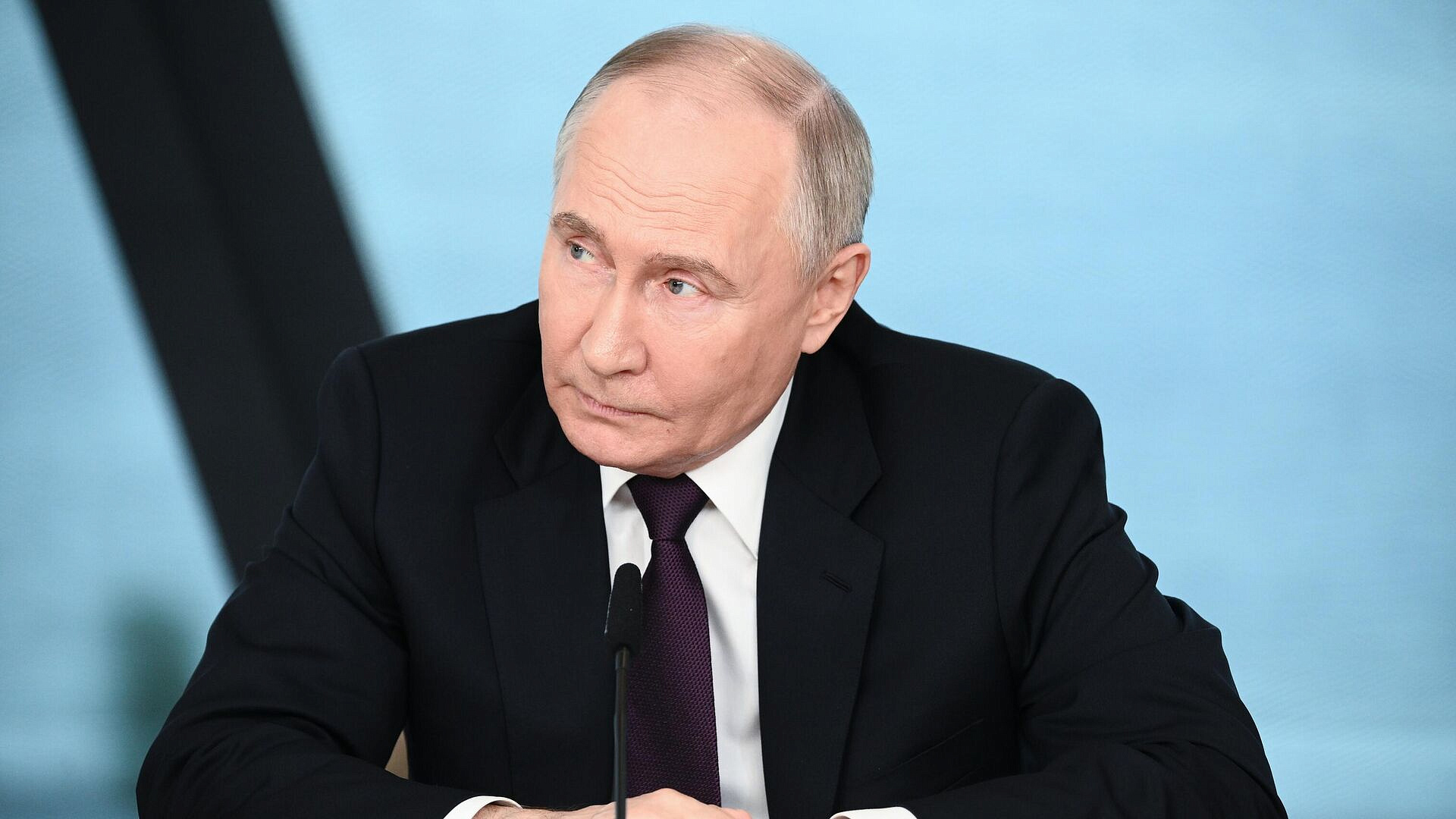 Путин разрешил журналисту из Германии не отвечать на вопросы модератора