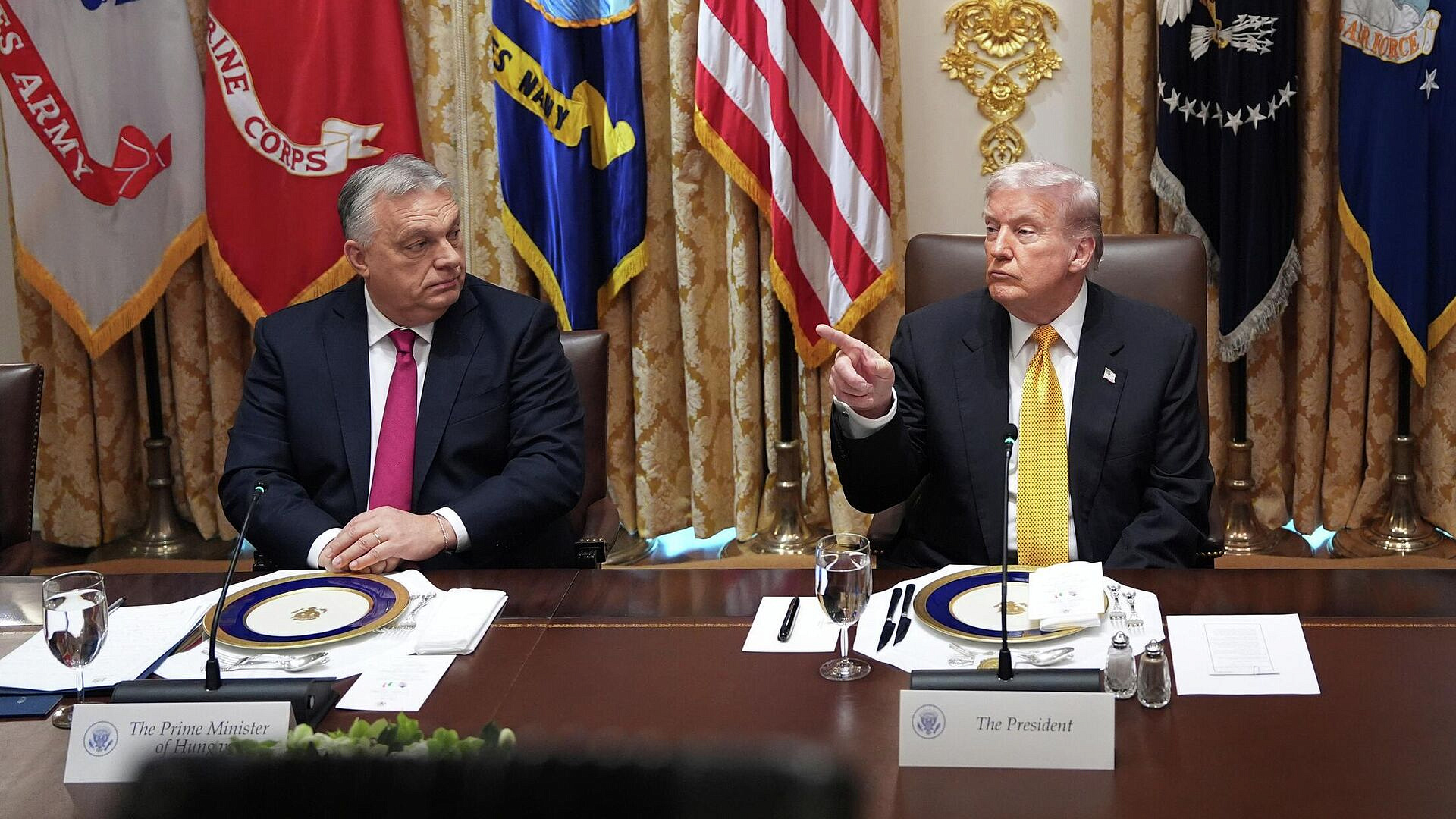 Трамп предсказал Орбану успех на предстоящих выборах