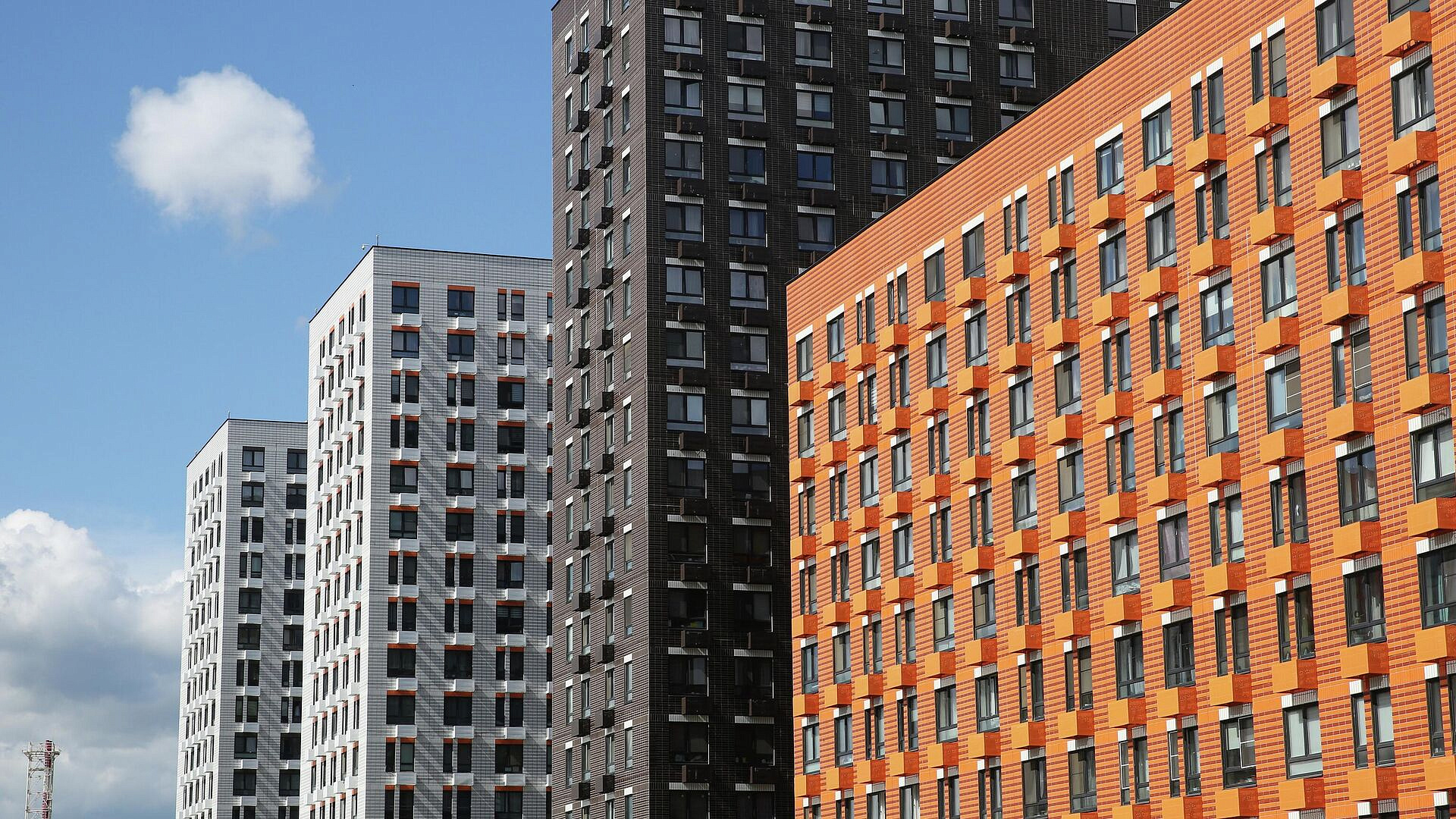 Электротехническая инфраструктура проектов MEL: решения IEK GROUP 