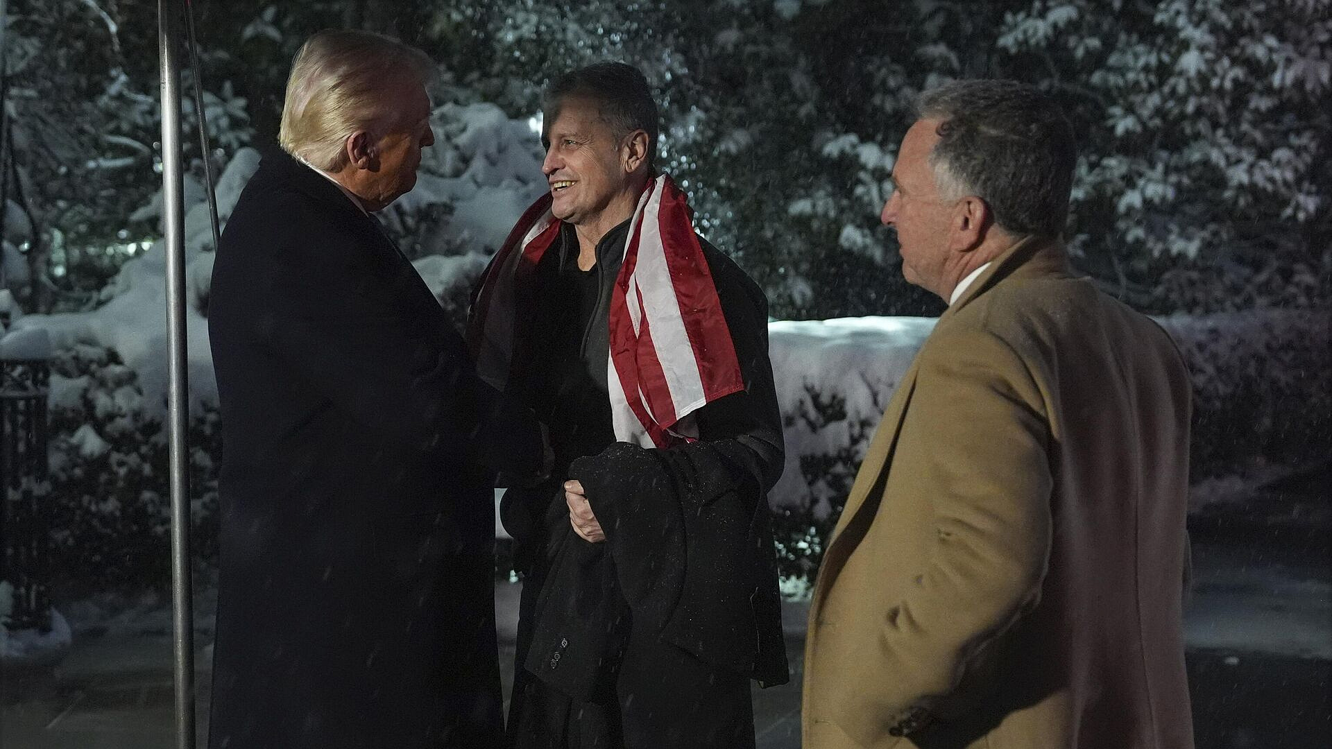 Песков ответил на вопрос о возможном участии третьих стран в обмене Фогеля